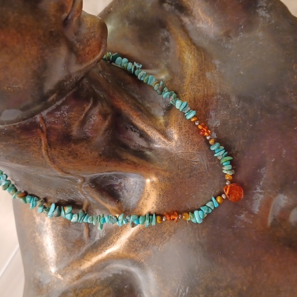 Turquoise amber tiger eye 🐅 👁 necklace.
